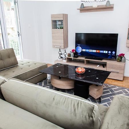 Apartament Elegant Apt In Kifisia! Ateny Zewnętrze zdjęcie